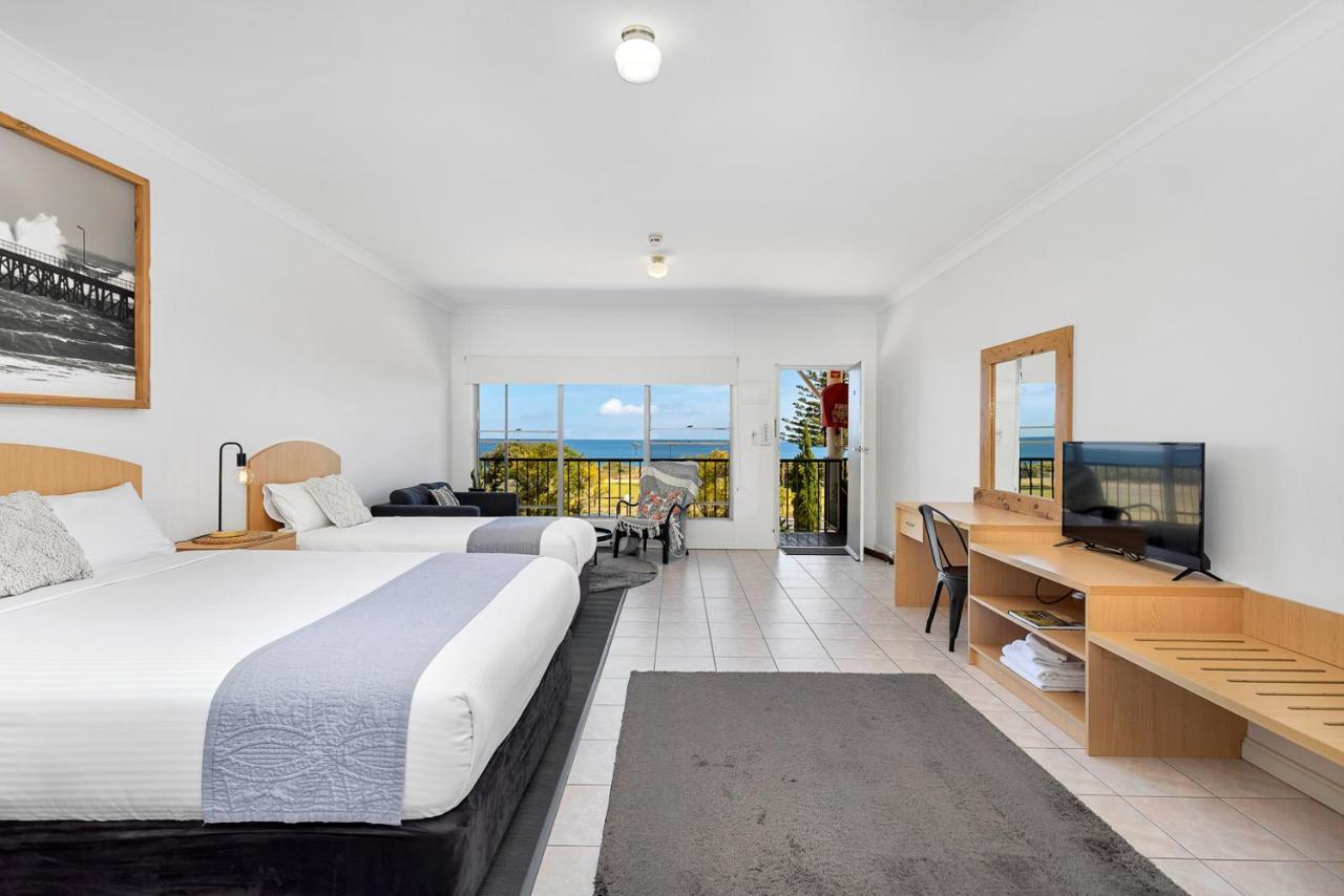 Coast Motel And Apartments Port Noarlunga Extérieur photo