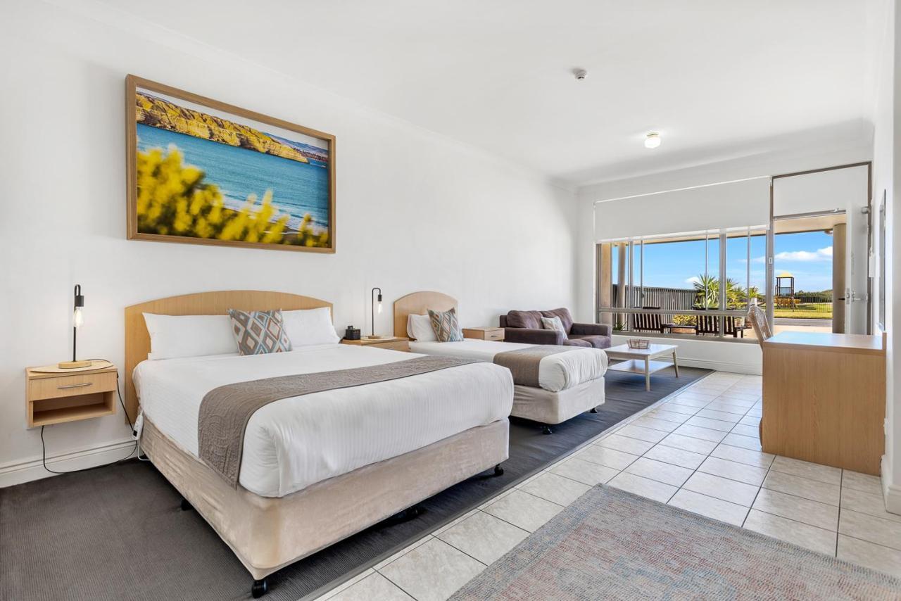 Coast Motel And Apartments Port Noarlunga Extérieur photo