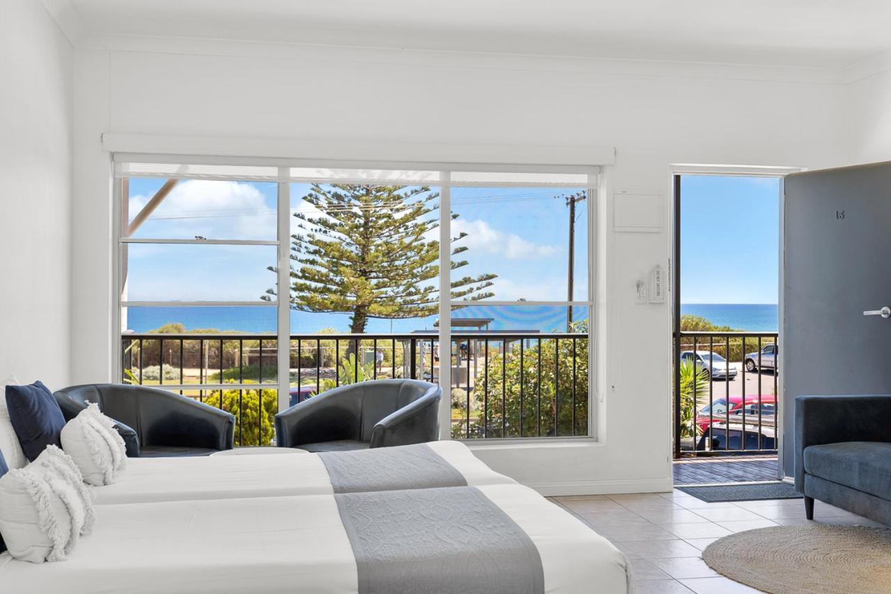 Coast Motel And Apartments Port Noarlunga Extérieur photo