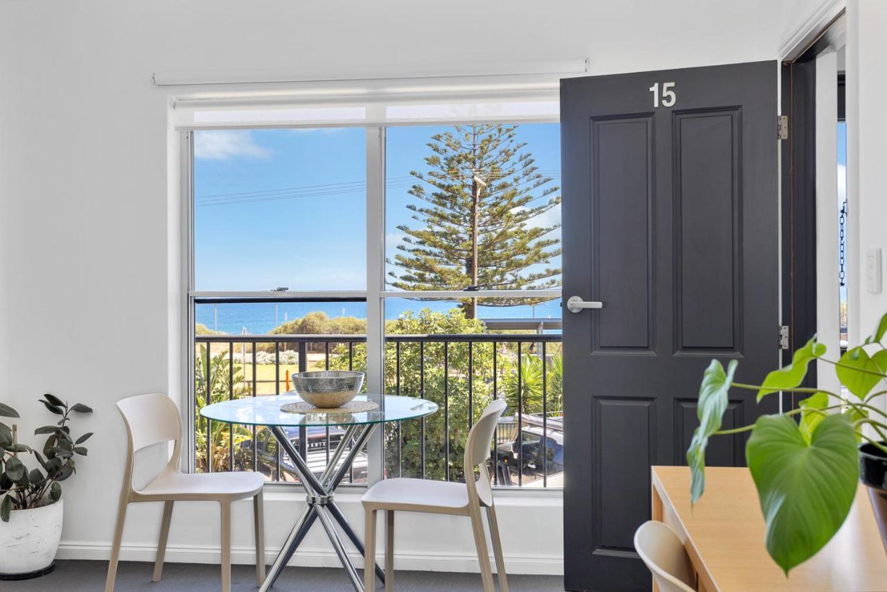 Coast Motel And Apartments Port Noarlunga Extérieur photo