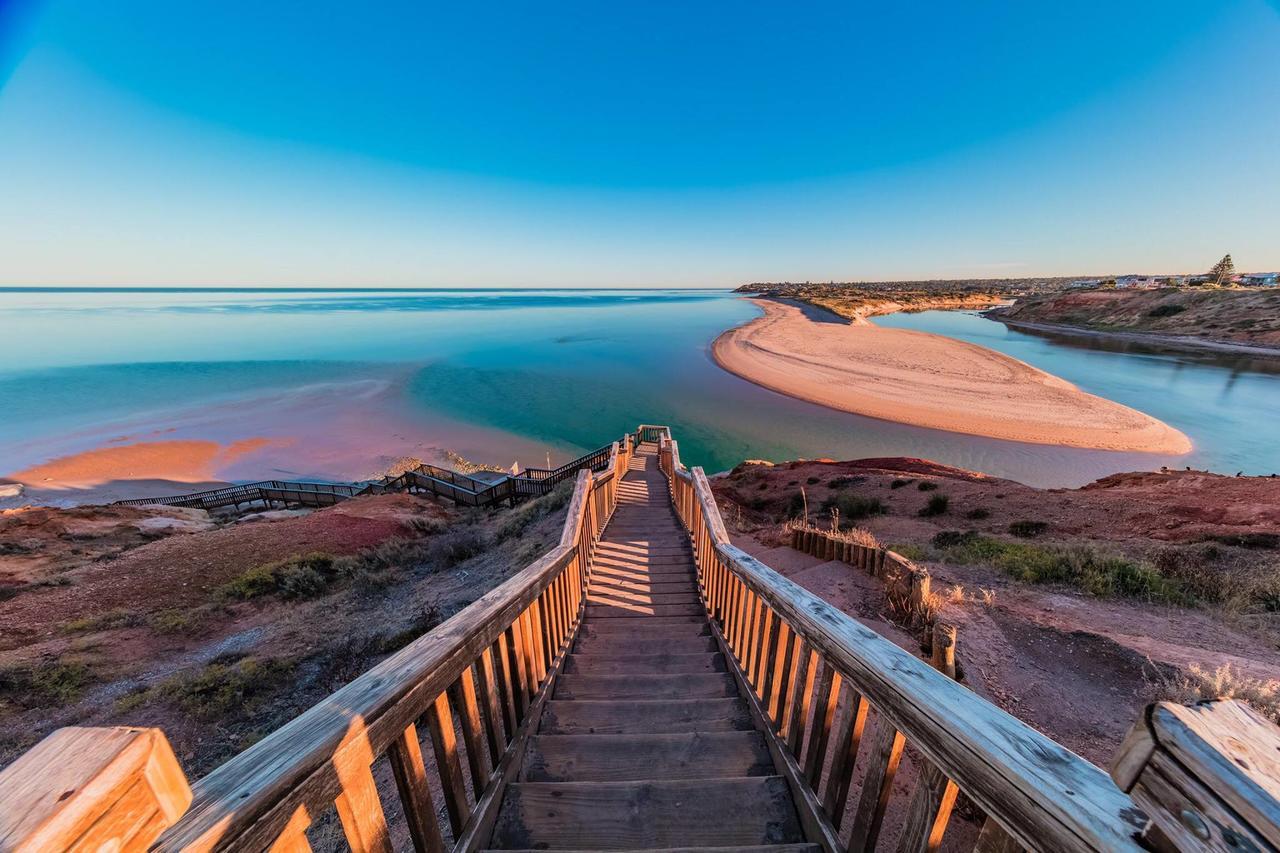 Coast Motel And Apartments Port Noarlunga Extérieur photo